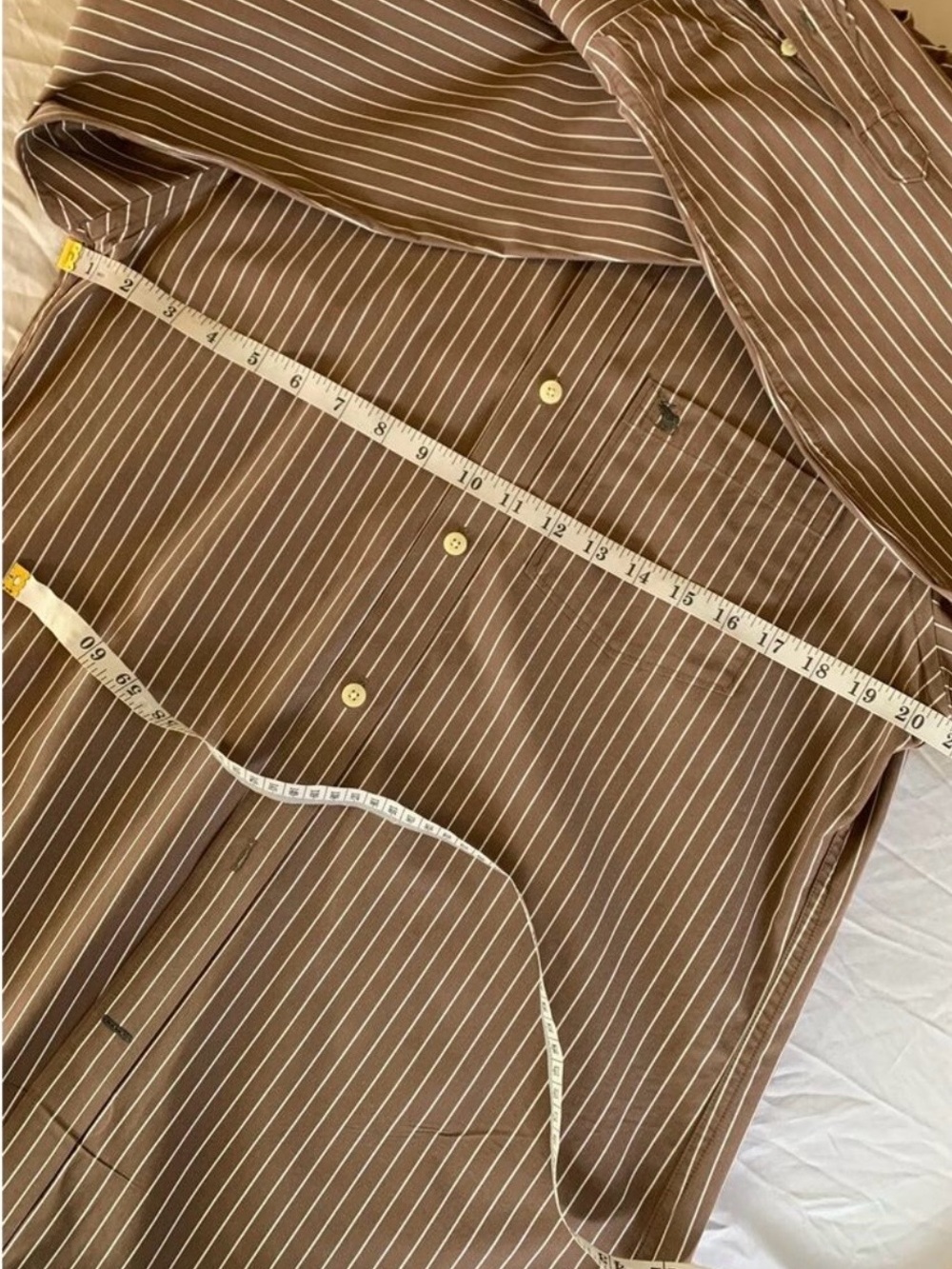 Abercrombie & Fitch Muscle Fit
Button Down Shirt Brown/White
Stripe (Large) - Picture 3 of 6